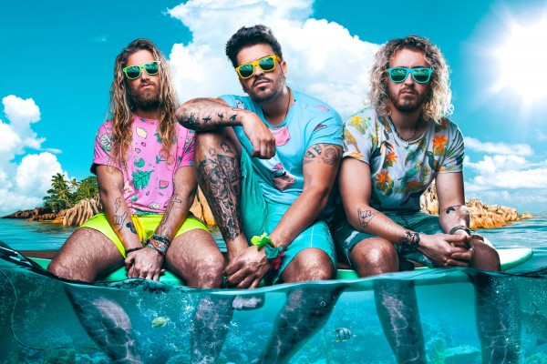 Bombai pone voz a la banda sonora de Aquarama