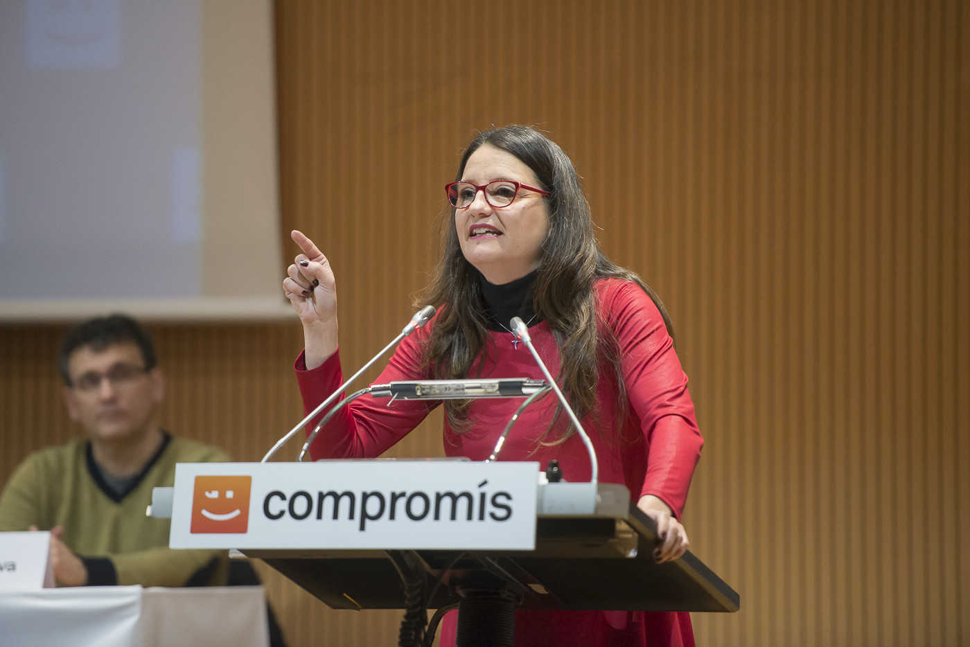 Los negociadores de Compromís endurecieron sus posiciones tras comer con Oltra