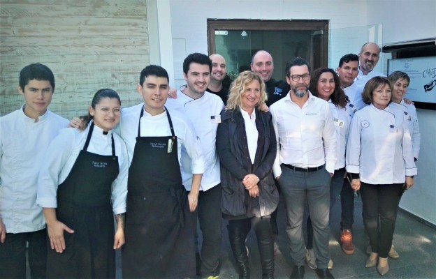 Los alumnos del Máster de Arroces de la UA se gradúan con estrella Michelin
