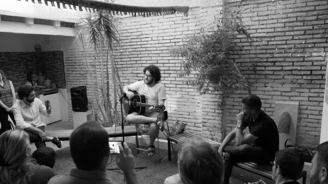 Cantautores como Toni de l'Hostal o Sara Ledesma ponen banda sonora al Día de la Música en Xilxes