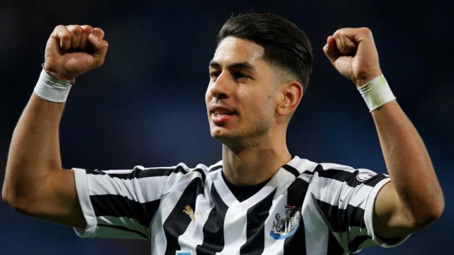 El Valencia contacta con Ayoze Pérez