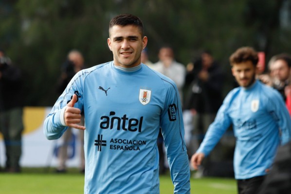 Marcelino descarta a Mariano y se centra en Maxi Gómez