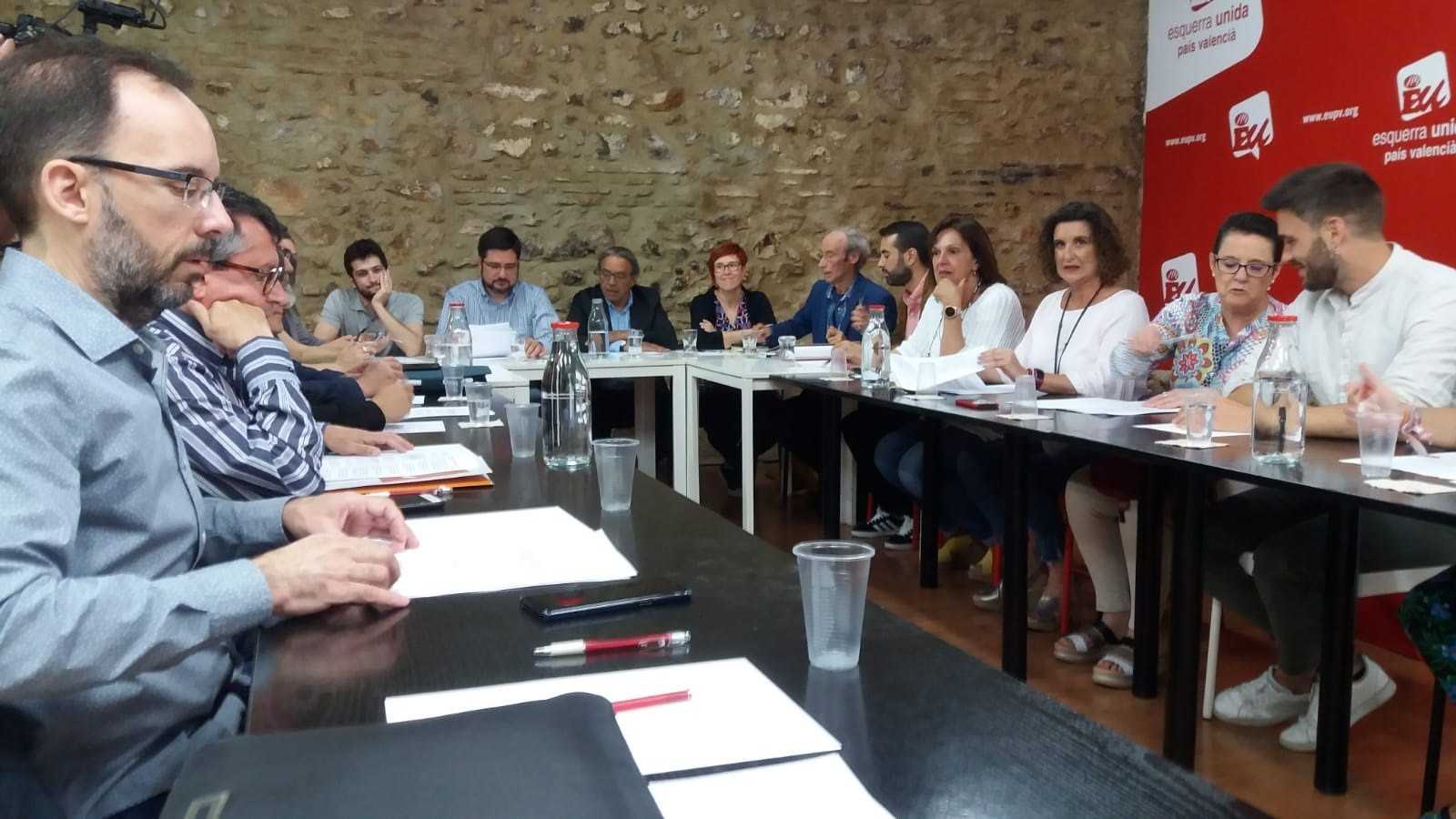 PSPV, Compromís y Podem negocian 