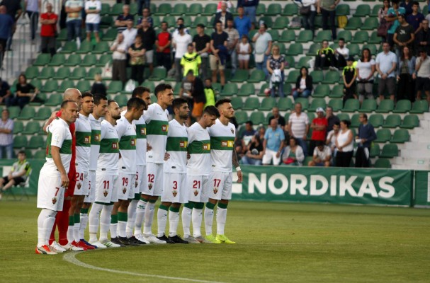 El Elche despide el curso en Málaga