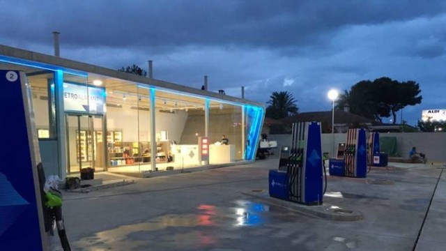 El TSJ ratifica el decreto de cierre de una gasolinera de la Albufereta al carecer de licencia