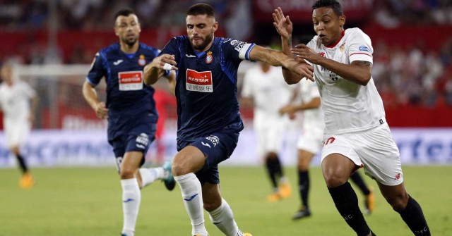 Sevilla y Espanyol igualan en un estreno sin brillantez ni profundidad