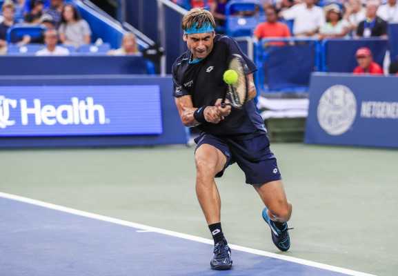 Kyrgios y su servicio, demasiado para Ferrer