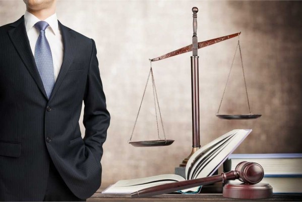 Datos personales, nuevas tecnologías, retos legales, presente y futuro de nuestra profesión de abogados