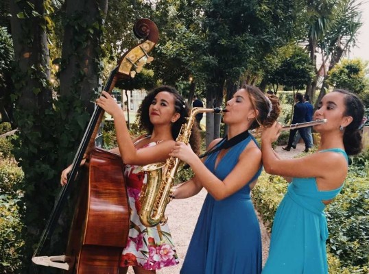 Anarchic Snails debuta con una mezcla de jazz, soul y R&B