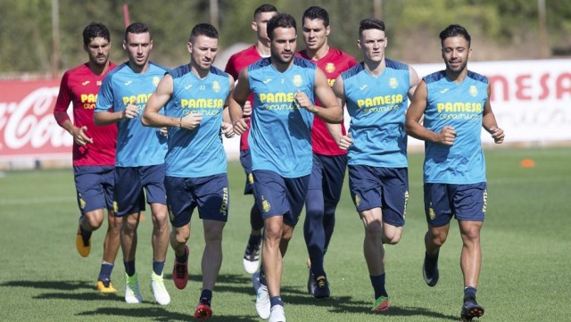 El Villarreal quiere despejar las dudas del verano ante un Levante de estreno