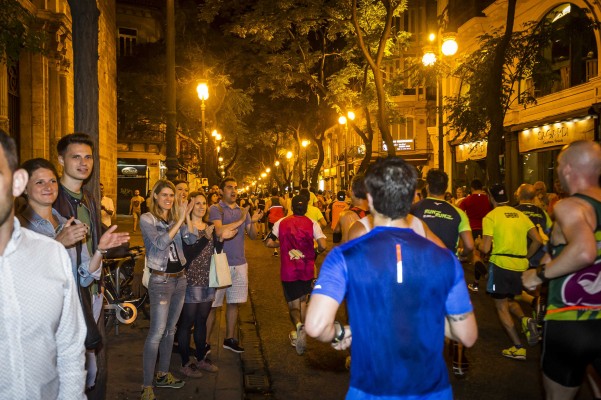 La ciudad se prepara para una espectacular 15K Nocturna Valencia Banco Mediolanum
