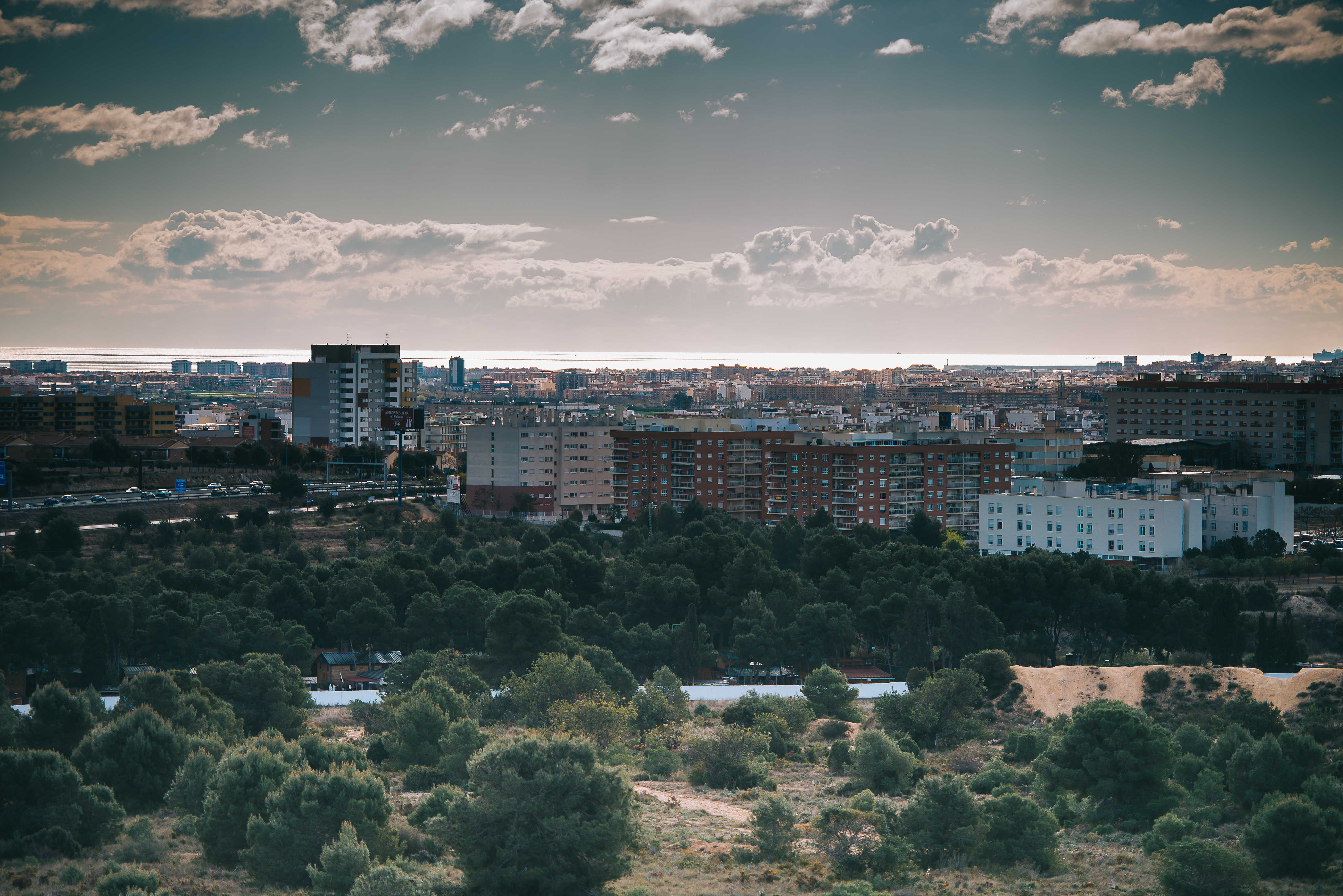 Regeneración frente a saqueo territorial

