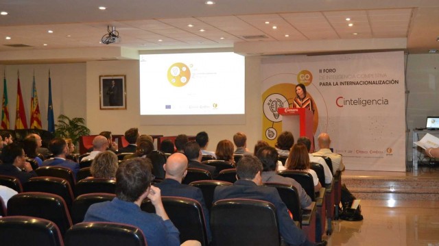 Empresarios y profesionales del sector participan en el Foro de Inteligencia Competitiva 