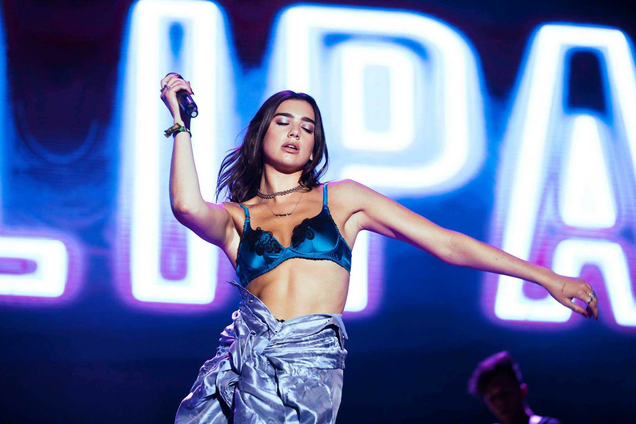 Ed Sheeran, Dua Lipa o Amy Winehouse:  de la letra pequeña en el FIB al estrellato