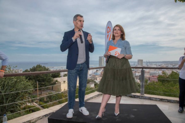 Toni Cantó y Mari Carmen Sánchez, en la comisión de Cs para negociar pactos en la Comunitat 