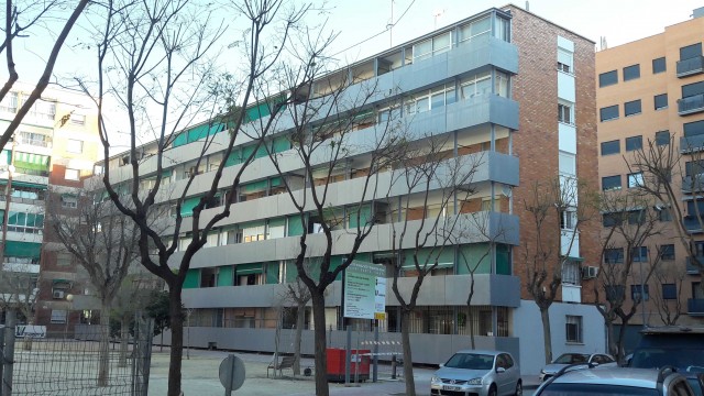 San Vicente adjudica a Construcciones Aitana la reforma del bloque 21 del barrio Santa Isabel