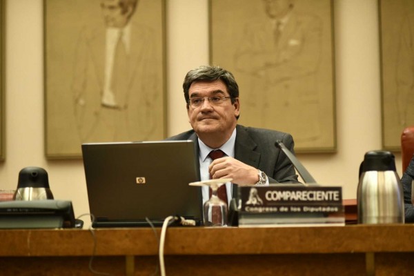 La AIReF critica la falta de coordinación sobre 14.000 millones de euros en subvenciones