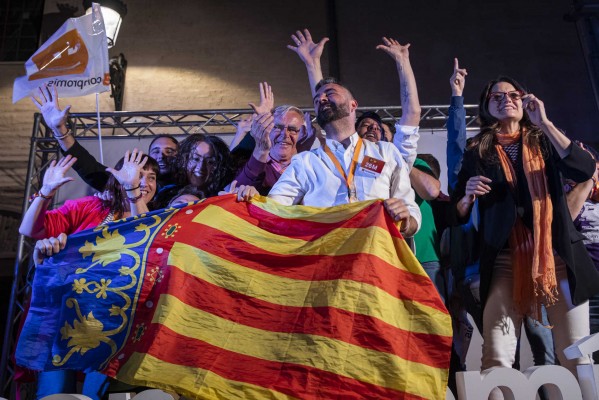 Mos volen furtar la Senyera

