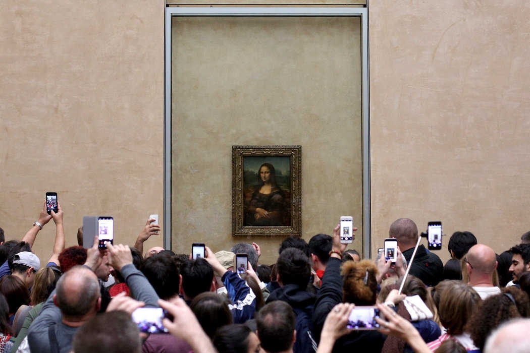 Arte a un click del riesgo y la banalización 
