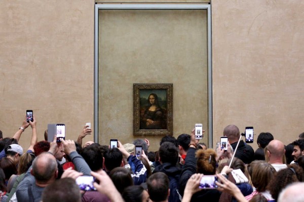 Arte a un click del riesgo y la banalización 
