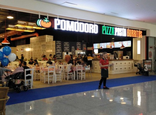 La cadena de comida italiana y tex-mex Pomodoro llega a L'Aljub de Elche 