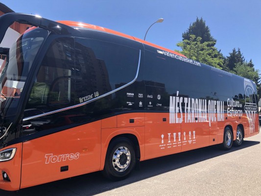 El Valencia Basket tiene nuevo autobús con la última tecnología