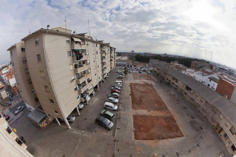 Vista parcial del grupo San Lorenzo en Castelló. - 
