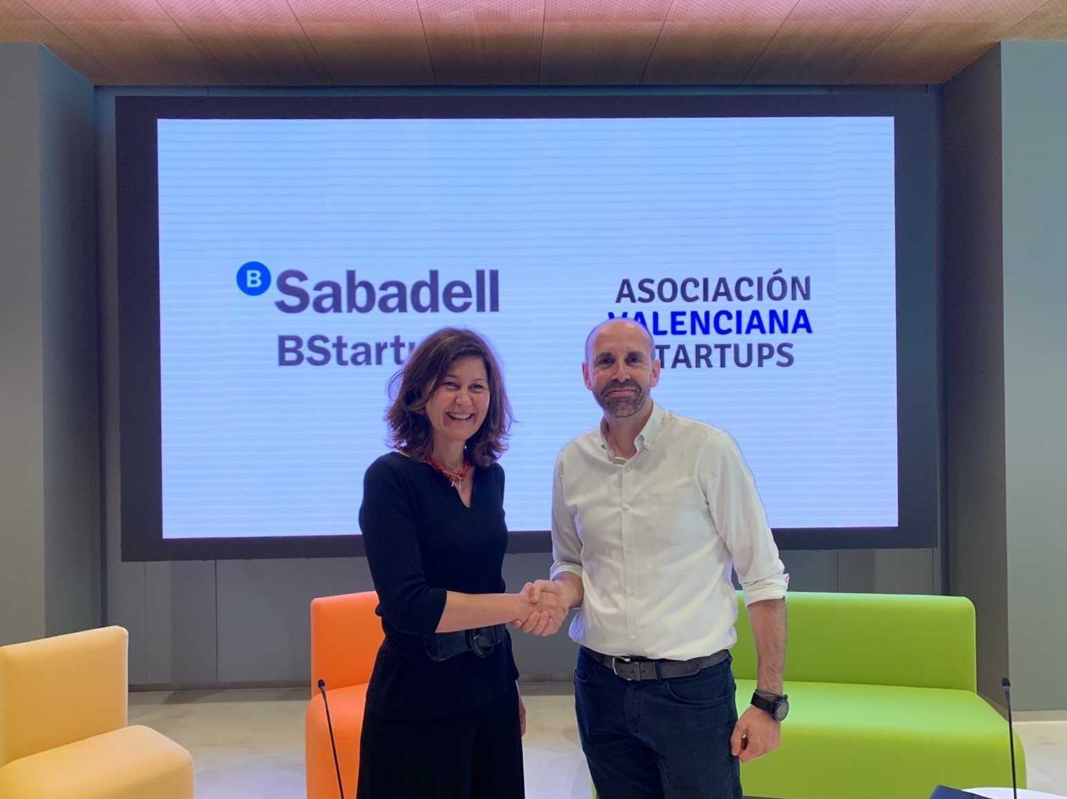 Banco Sabadell se convierte en 'global partner' de la Asociación Valenciana de Startups