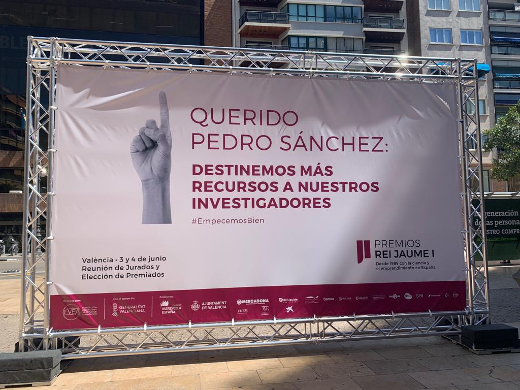 'Querido Pedro...': así es el toque de atención de los Premios Jaume I al presidente del Gobierno
