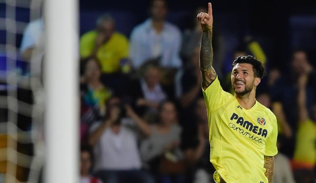 Roberto Soriano estará tres semanas de baja por un esguince en la rodilla
