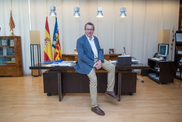 Toni Pérez: 