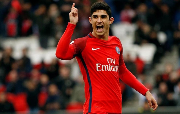 El Valencia CF ya espera a Guedes 