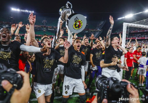 De la frustración de los empates al éxtasis en el año del centenario

