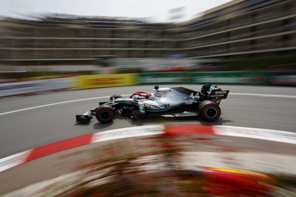 Hamilton saldrá desde la 'pole' en Mónaco tras firmar un nuevo récord de pista

