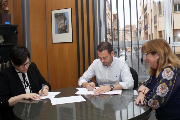 Onda firma un convenio con Cruz Roja con el ojo puesto en la infancia en riesgo de exclusión social