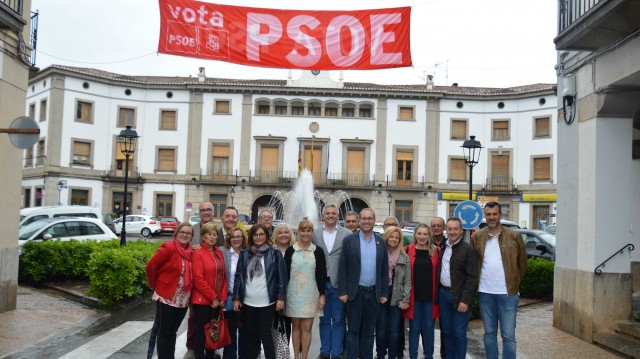 El PSPV celebra actos en Viver y Lucena para visibilizar el problema de despoblación