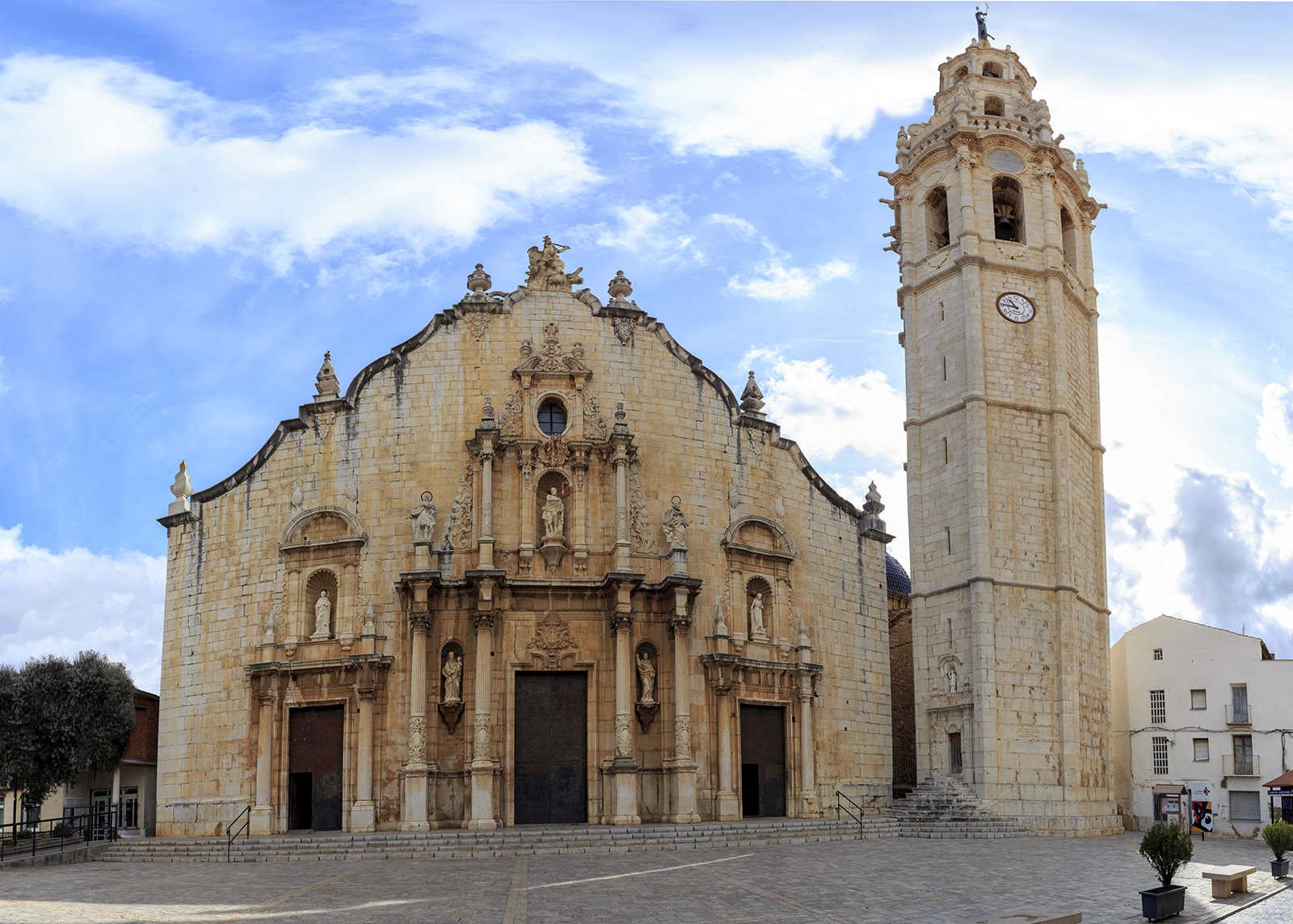 Patrimonio y cultura al borde de la carretera