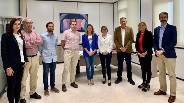 Carrasco asegura que apoyará las iniciativas de la UJI en materia de innovación tecnológica