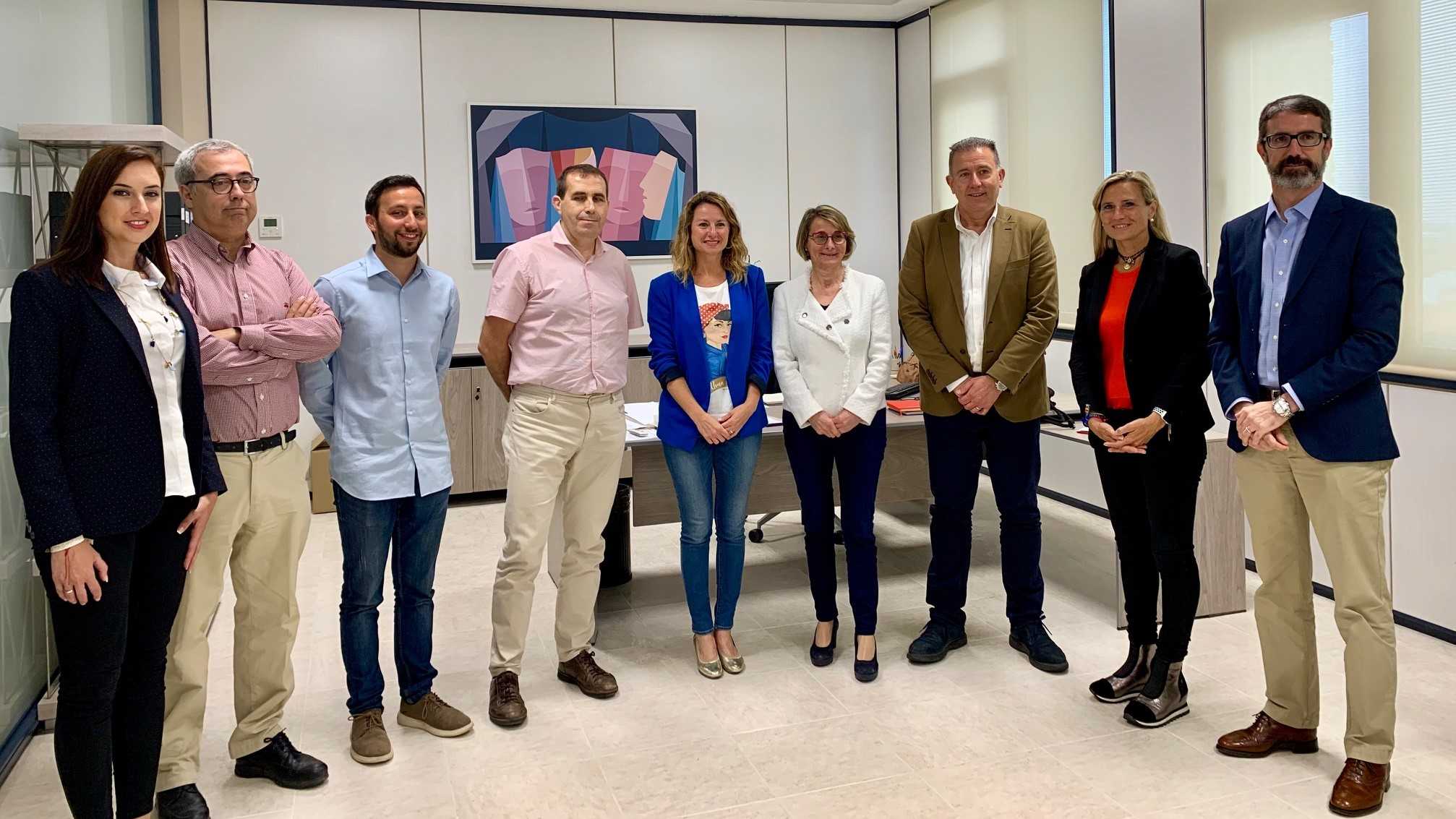 Carrasco asegura que apoyará las iniciativas de la UJI en materia de innovación tecnológica