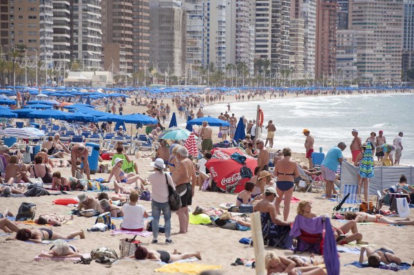 España está llena de turistas. ¿Y ahora qué?