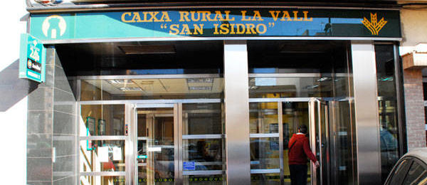 Solo 8 de las 30 cajas rurales de la Comunitat Valenciana elevaron el beneficio hasta marzo
