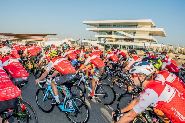 Induráin y Peio Ruiz Cabestany dan el impulso final a la Gran Fondo Internacional Marcha Ciudad de Valencia