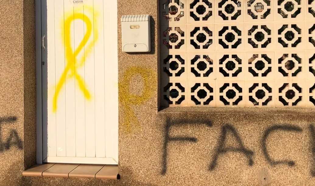 Begoña Carrasco (PP) denuncia nuevas pintadas intimidatorias, ahora incluso en su domicilio