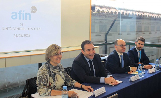 La SGR de la Comunitat reduce sus pérdidas de explotación un 10% tras triplicar sus operaciones