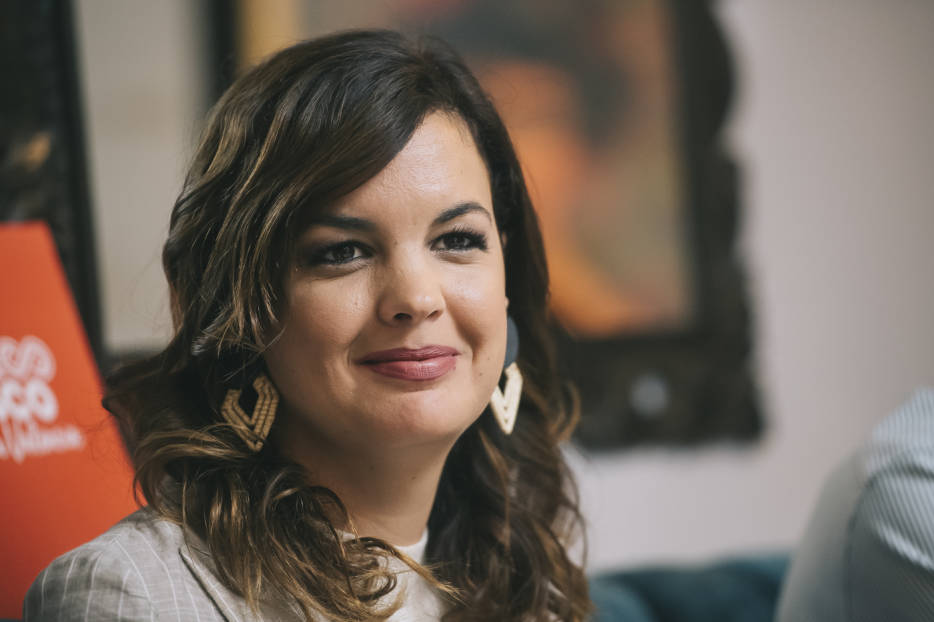 Sandra Gómez propone una tarjeta cultural con 100 euros para jóvenes al cumplir 18 años