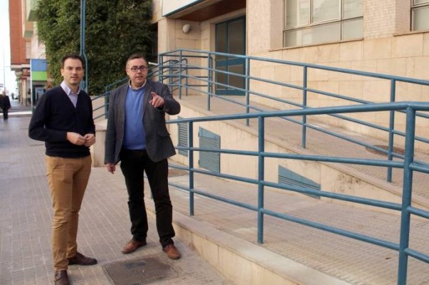 Lío en Onda a 5 días del 26M: el alcalde Huguet fulmina a Badenas, que se ofreció al PP al no ir en listas