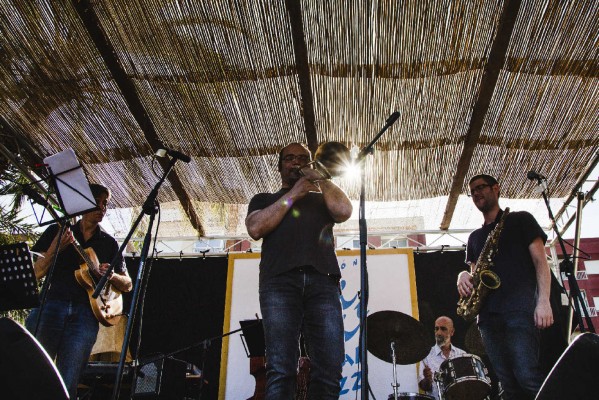 El cartel del Mar i Jazz 2019 se amplía con las actuaciones de Perico Sambeat y Javier Pérez 