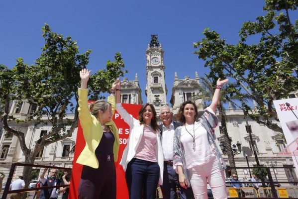 Borrell señala que si la derecha populista gana será muy 