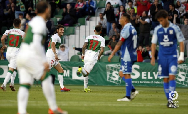 El Elche certifica la permanencia y amarga el debú de Luis César en el Tenerife