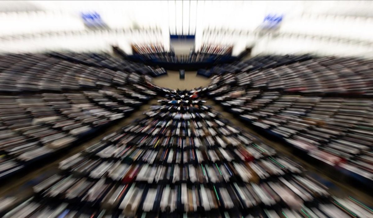 Pleno del Parlamento Europeo. Foto: PATRICK SEEGER/EFE - 